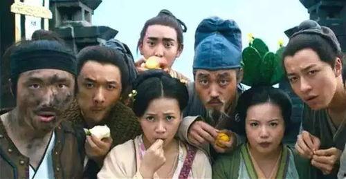 到处都是吃瓜群众的人叫什么,揭秘“吃瓜群众”的狂欢世界